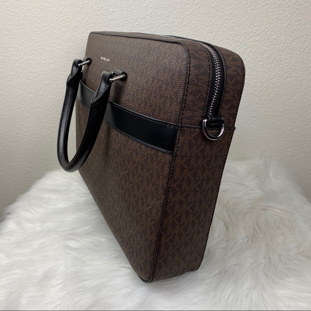 MICHAEL KORS HARRISON FRONT ZIP BRIEFCASE - Picture 7 of 8